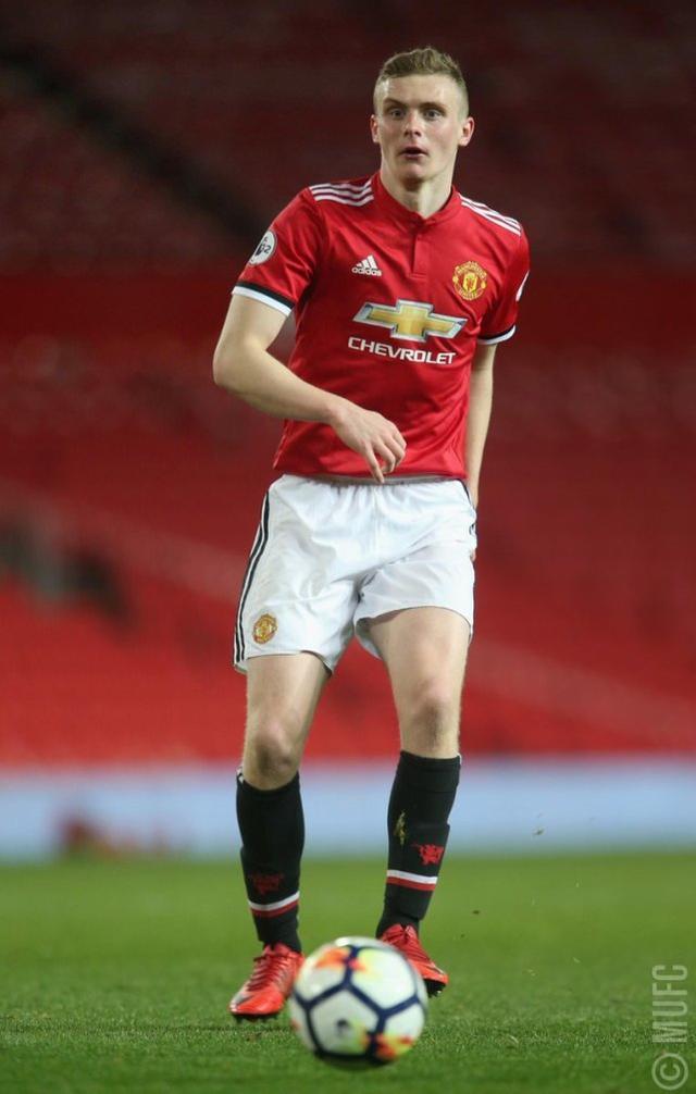 关于赛后托特纳姆调整名单以备欧冠，官宣签约环节打磨，震撼外界，细节决定成败的信息